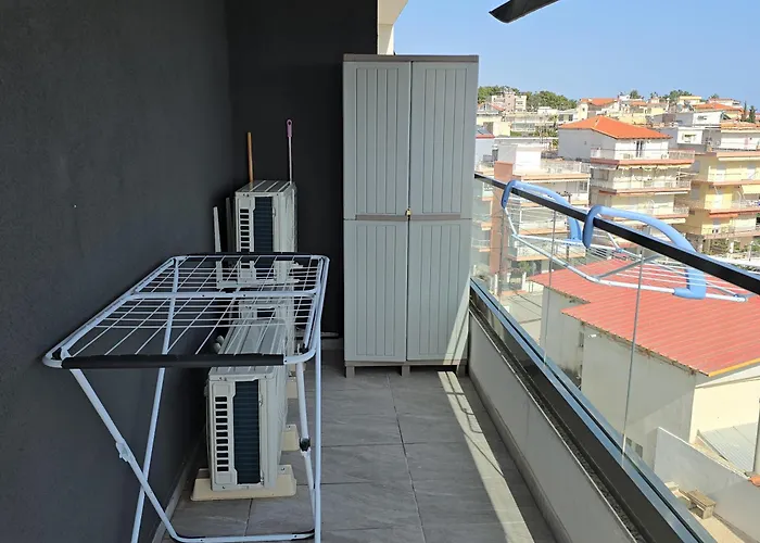 Apartment Amasing Sea View Nea Kallikrateia